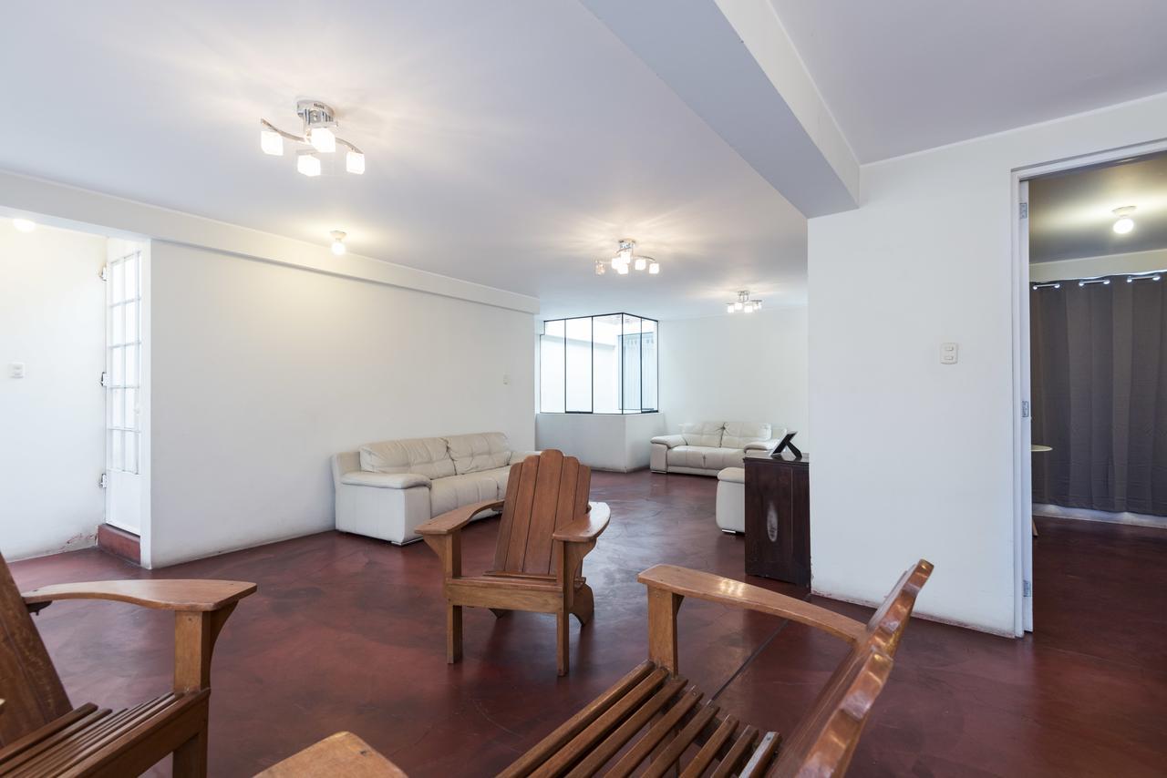 Inkahuset Airport Apartment Лима Екстериор снимка